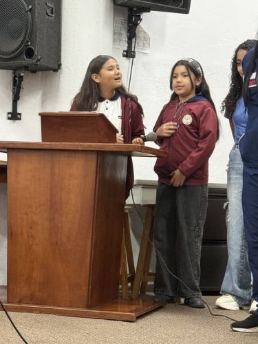 izada-buenas-acciones-2026-11